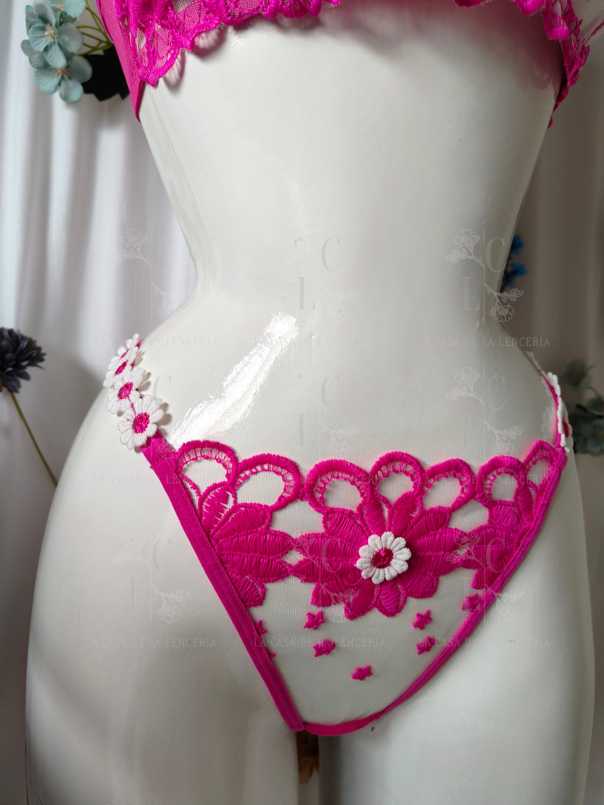 Nailea fucsia