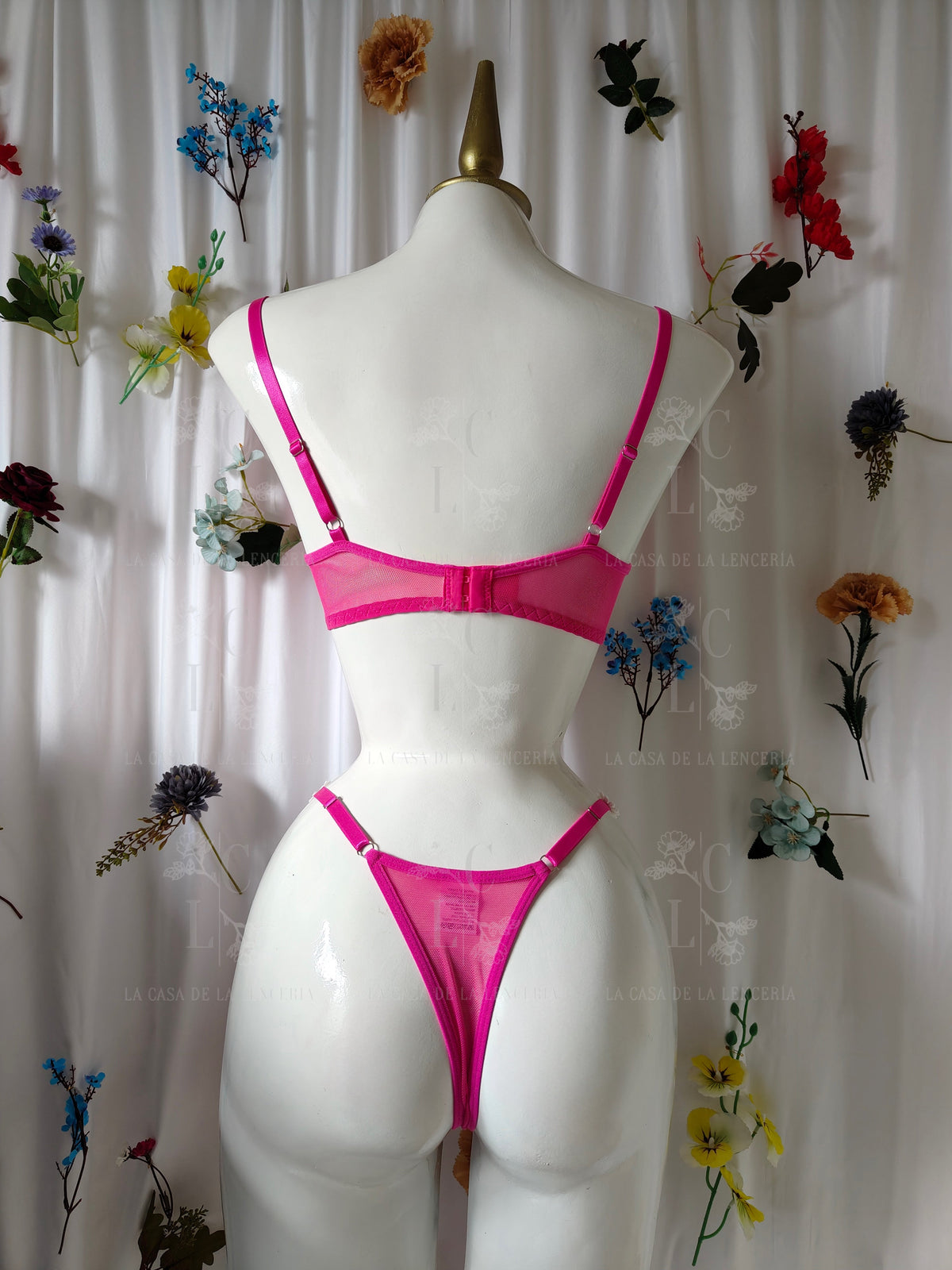 Nailea fucsia